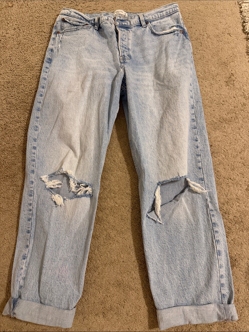 Abercrombie & Fitch Light Wash The Dad High-Rise Distressed Jeans